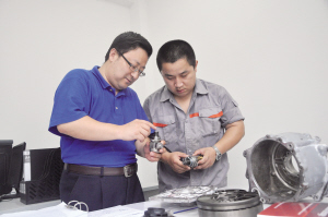 重卡底盤零部件造出德國(guó)品質(zhì)   耿彤：曾在頂級(jí)汽車公司參與研發(fā)的工程師 