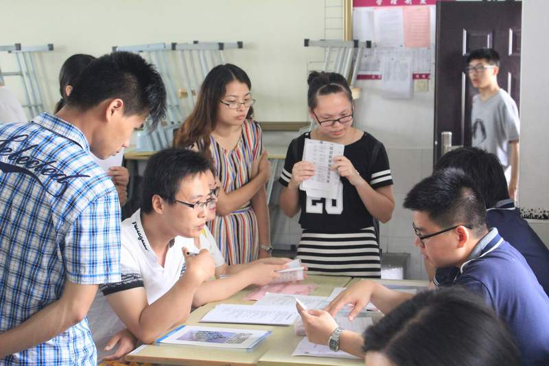 尼伯特不敵陽光，2016年太倉夏季招聘會圓滿落幕！