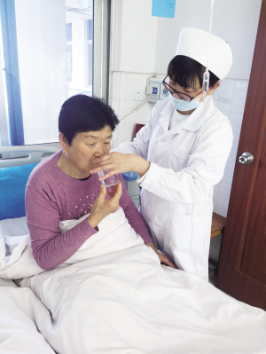 16位護(hù)士被授予“太倉(cāng)市優(yōu)秀護(hù)士”