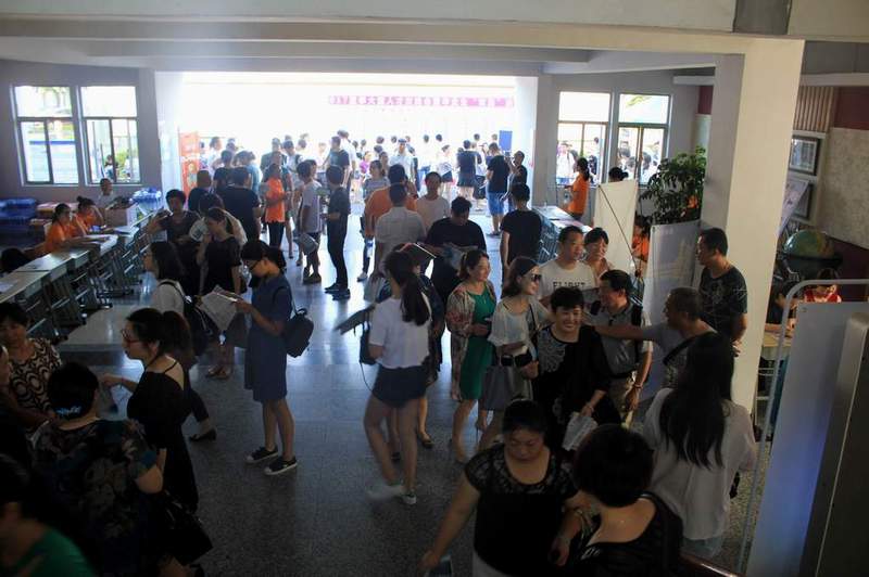 熱！——太倉市2017夏季招聘會(huì)酷暑中圓滿落幕