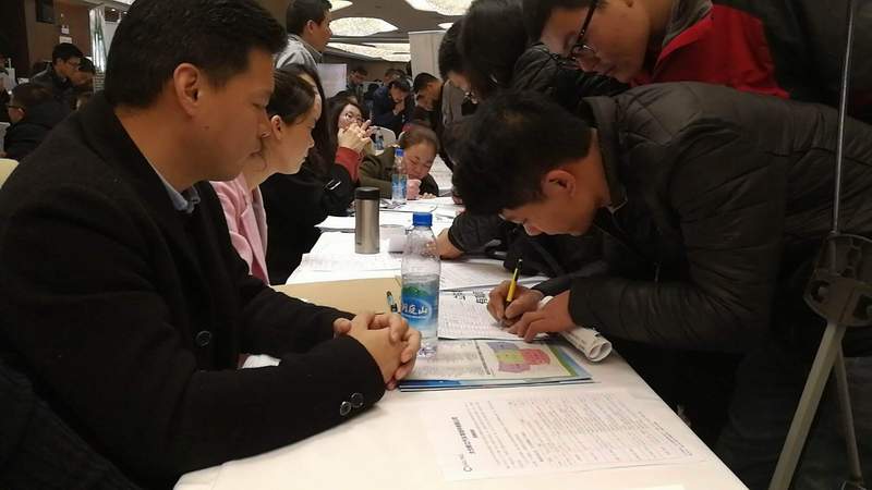 人才“擠擠”——太倉(cāng)市2018春季招聘會(huì)線下招聘會(huì)圓滿落幕