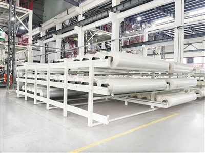 睿歐啟富（蘇州）包裝科技有限公司生產(chǎn)的POF熱收縮膜，將用于供應(yīng)巴黎奧運(yùn)會(huì)的100多種產(chǎn)品外包裝“太倉(cāng)膜”邂逅巴黎奧運(yùn)會(huì)